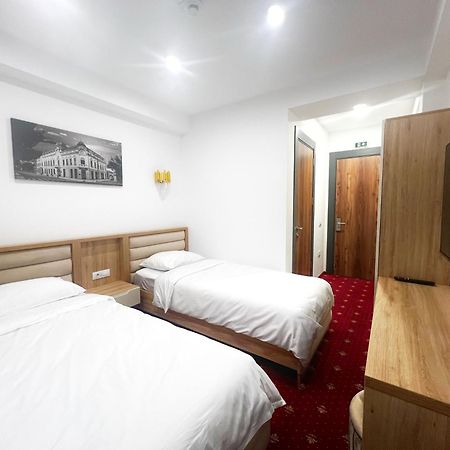 Mimi Hotel Corabia Eksteriør billede