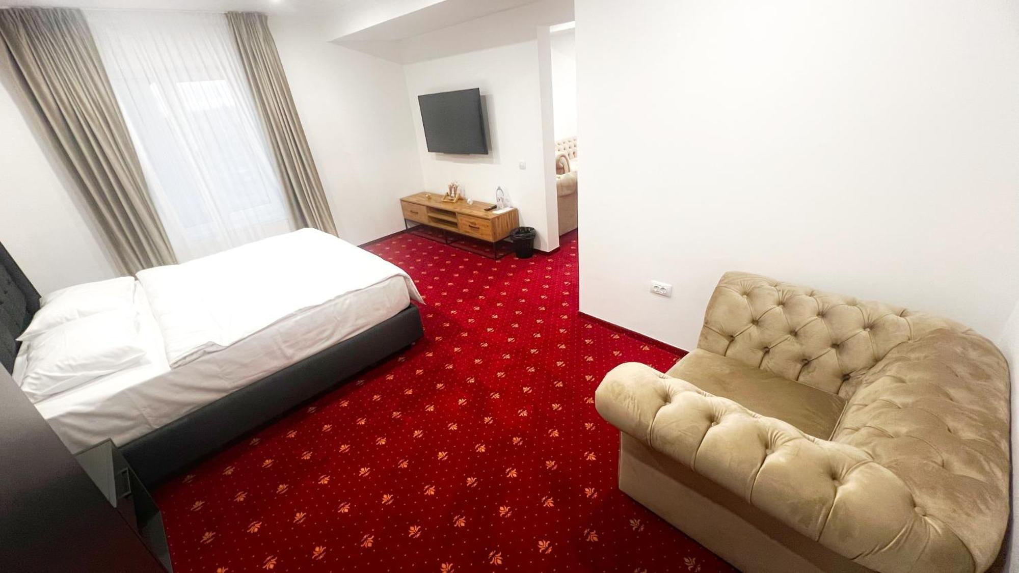 Mimi Hotel Corabia Eksteriør billede
